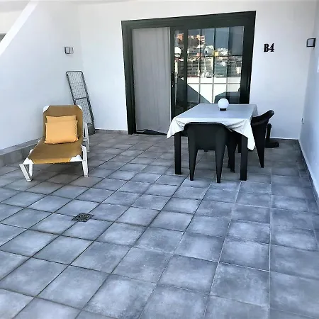 Sunny Holidays In Casa Familiar Playa La Arena Holiday home