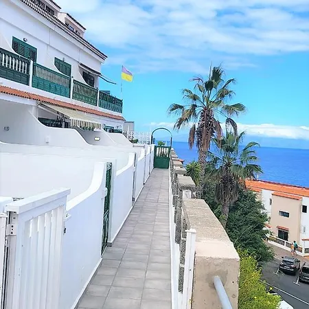 Holiday home Sunny Holidays In Casa Familiar Playa La Arena