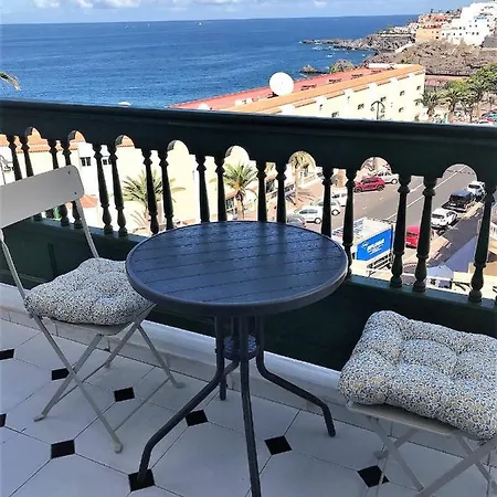 Sunny Holidays In Casa Familiar Playa La Arena Puerto de Santiago (Tenerife)
