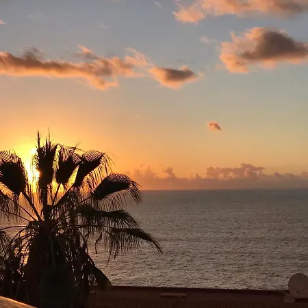 Holiday home Sunny Holidays In Casa Familiar Playa La Arena *