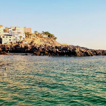 Holiday home Sunny Holidays In Casa Familiar Playa La Arena